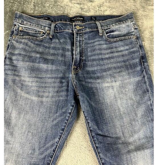 Men’s Lucky Brand 410 Athletic Slim Jeans 38-32 Blue Wash — Excellent Condition - Picture 6 of 11